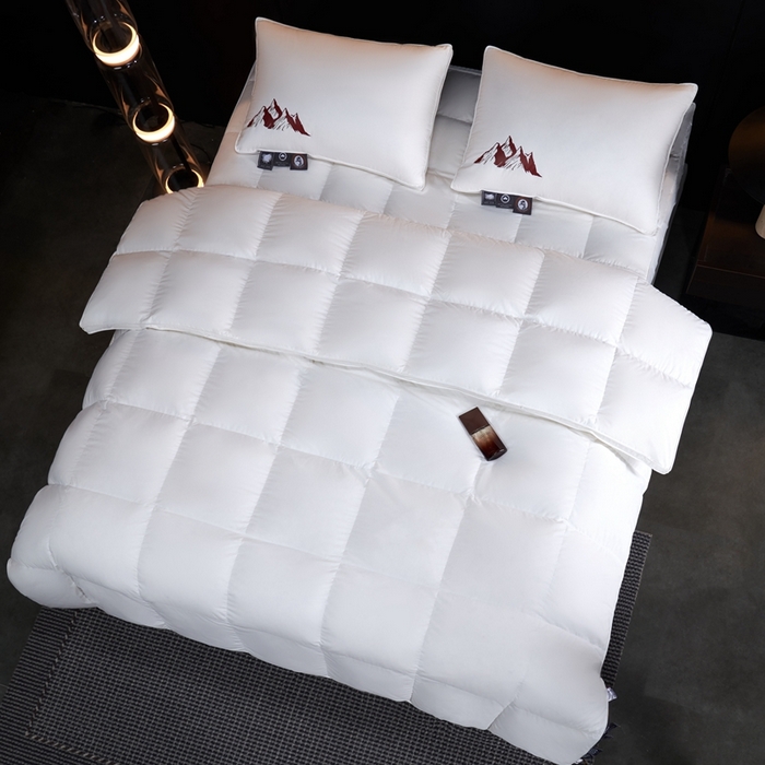 91家纺网 家纺一手货源 找家纺 （总）岚司羽 2025新款小糯米白鹅绒羽绒被被子被芯