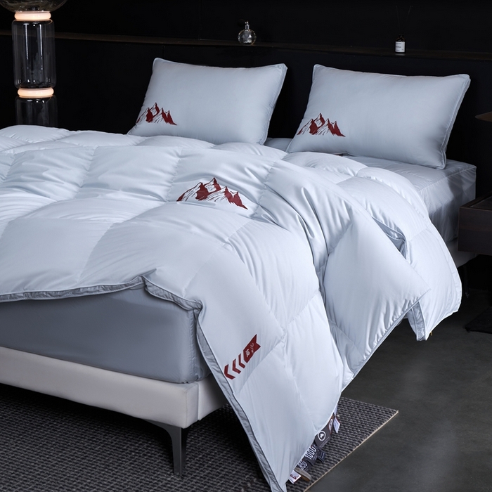 91家纺网 家纺一手货源 找家纺 岚司羽 2025新款小糯米白鹅绒羽绒被被子被芯 小糯米-灰色