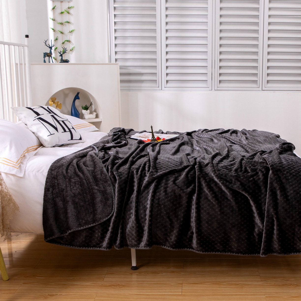 91家纺网 家纺一手货源 找家纺 （总）来菲毛毯 2025新款AB纱贝贝绒毛毯盖毯柔软亲肤办公室午睡车载毯卧室盖毯