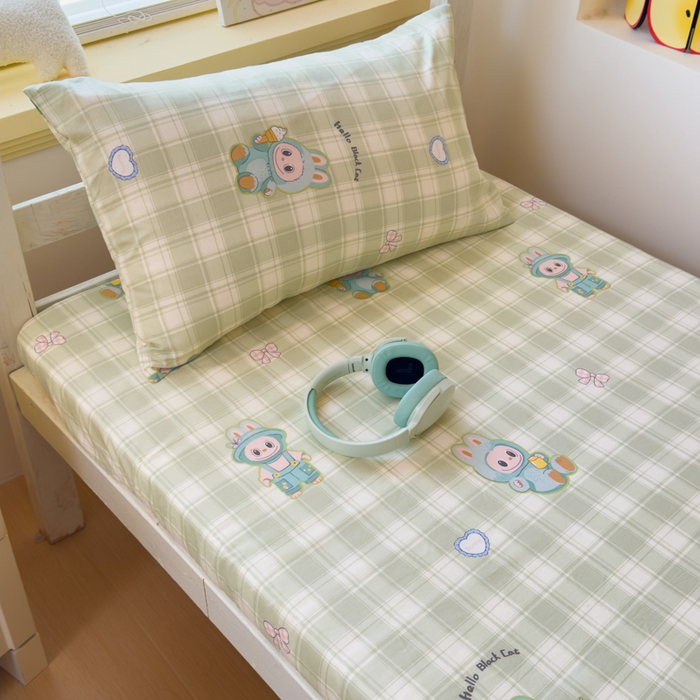 91家纺网 家纺一手货源 找家纺 金丝鸟家纺 2025新款全棉纯棉斜纹床笠单品床笠单件单床笠-学生床 薄荷兔兔-绿