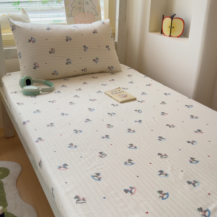 91家纺网 家纺一手货源 找家纺 金丝鸟家纺 2025新款全棉纯棉斜纹床笠单品床笠单件单床笠-学生床 快乐小马