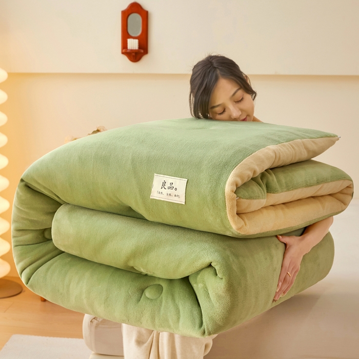 91家纺网 家纺一手货源 找家纺 （总）牛魔王家居 2024新款双面牛奶绒加厚冬被被子被芯填充(白丝棉）