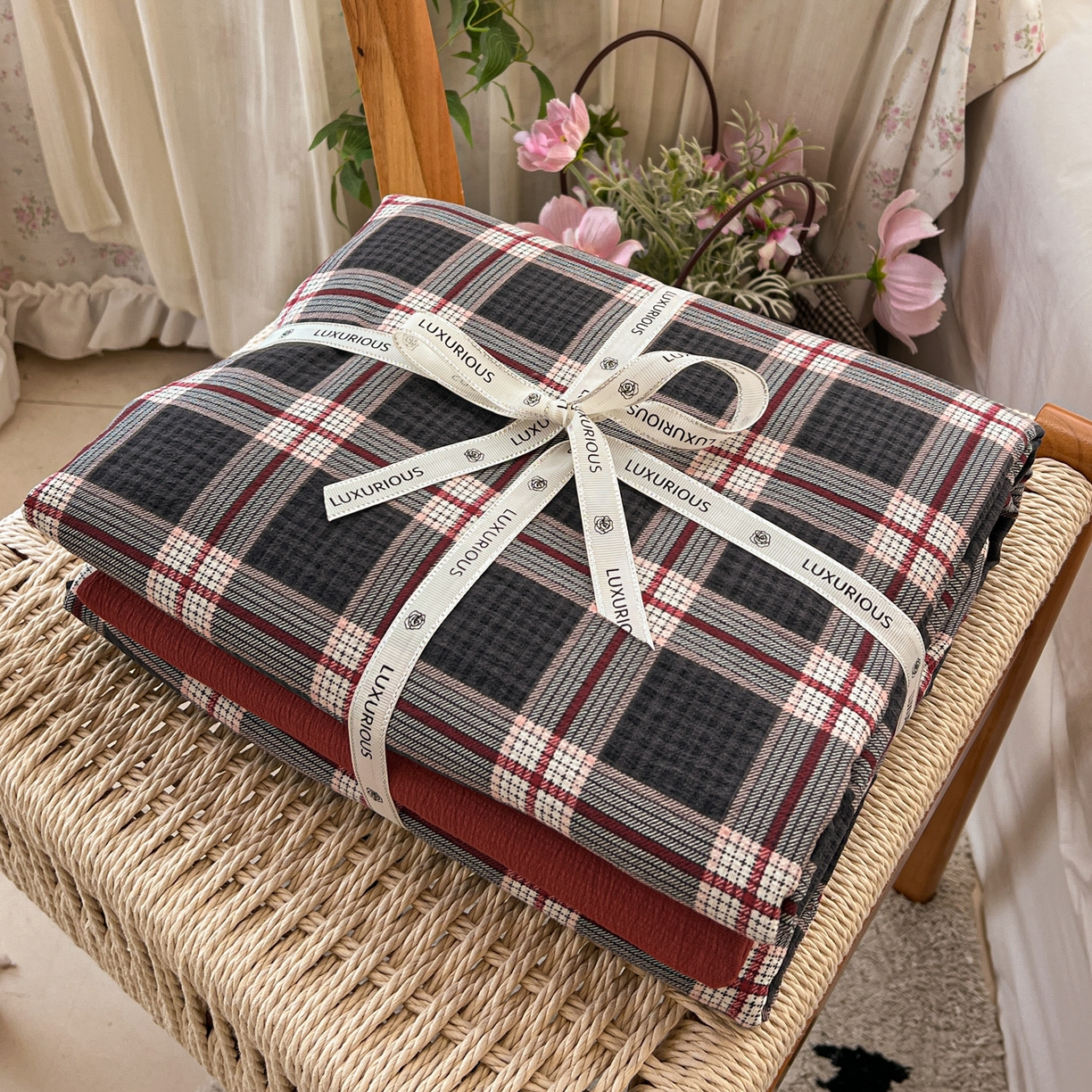 91家纺网 家纺一手货源 找家纺 水木坊 2025新款A云感双层纱四件套-浪漫 浪漫-幻夜