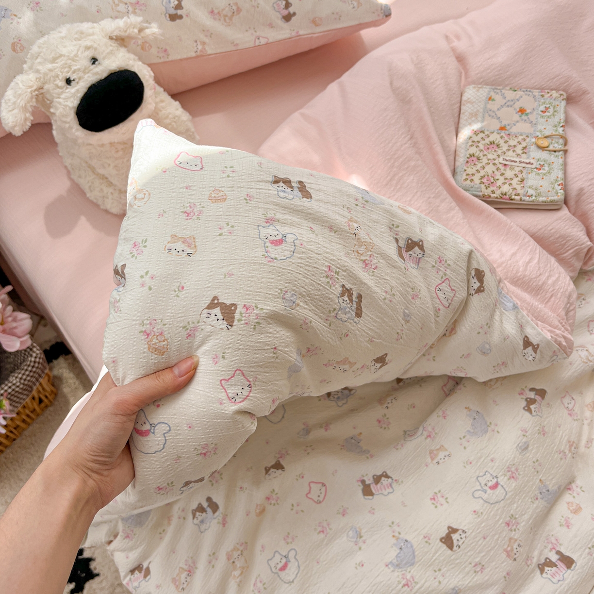 91家纺网 家纺一手货源 找家纺 水木坊 2025新款A云感双层纱四件套-浪漫 浪漫-晴天小猫