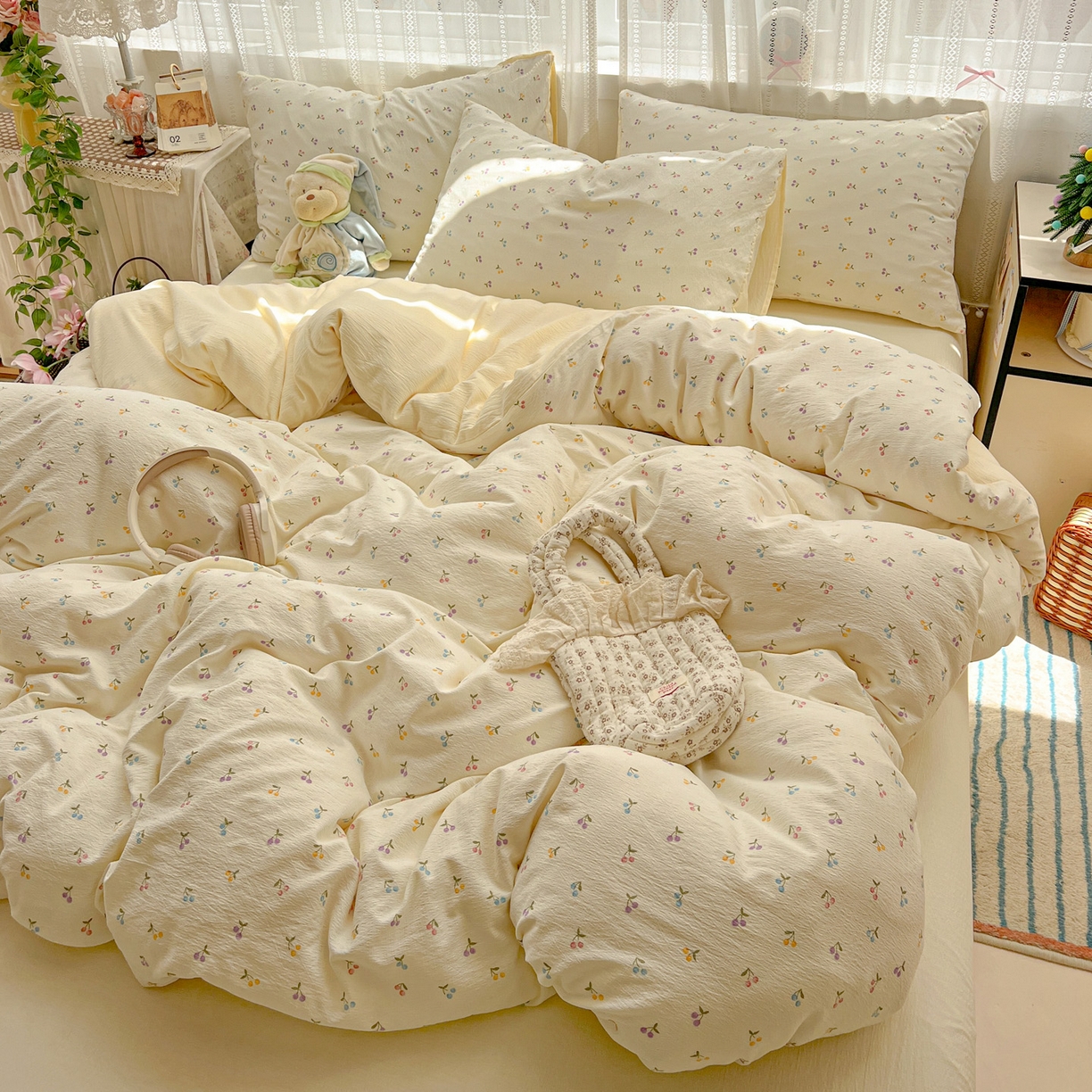 91家纺网 家纺一手货源 找家纺 水木坊 2025新款A云感双层纱四件套-浪漫 浪漫-樱桃布丁