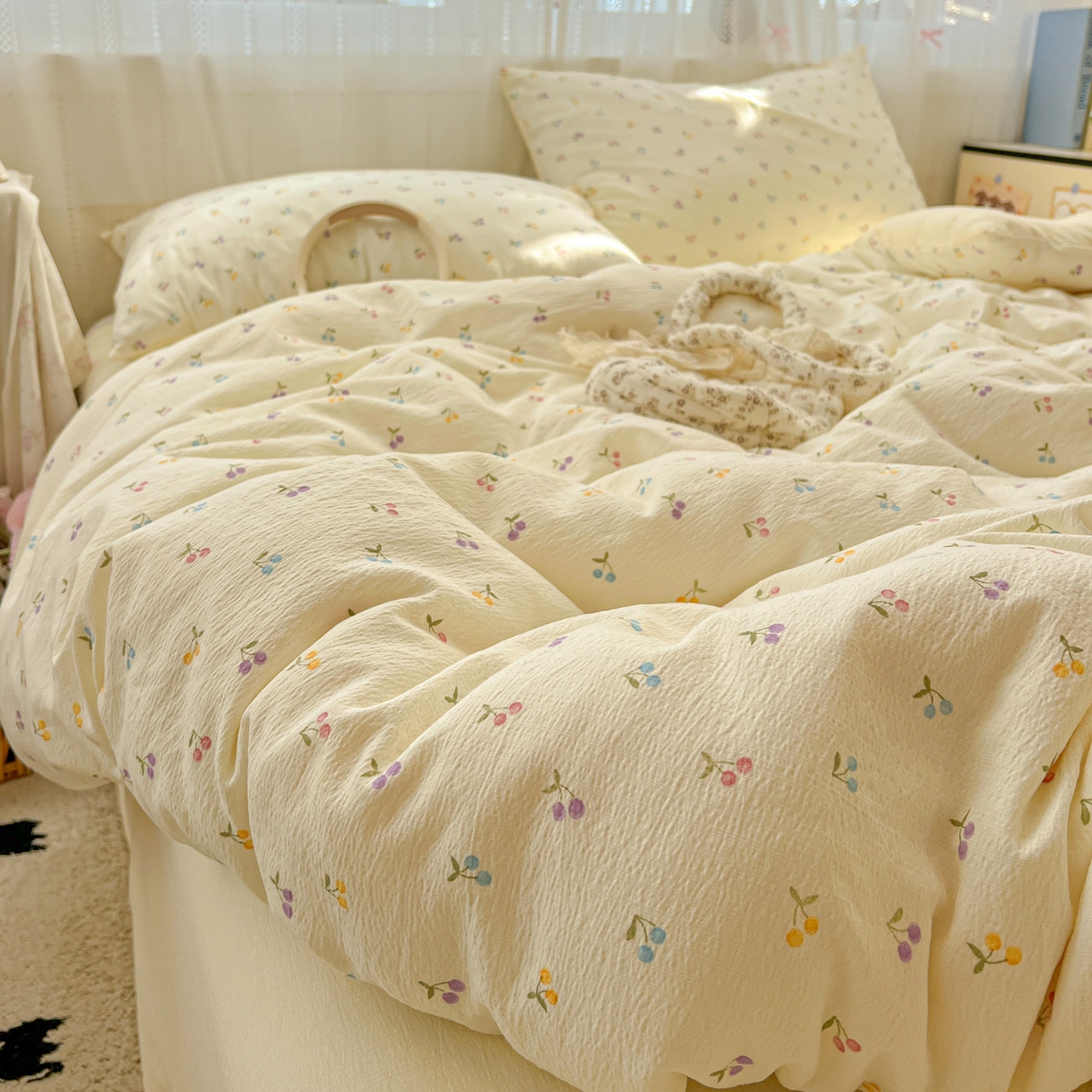 91家纺网 家纺一手货源 找家纺 水木坊 2025新款A云感双层纱四件套-浪漫 浪漫-樱桃布丁