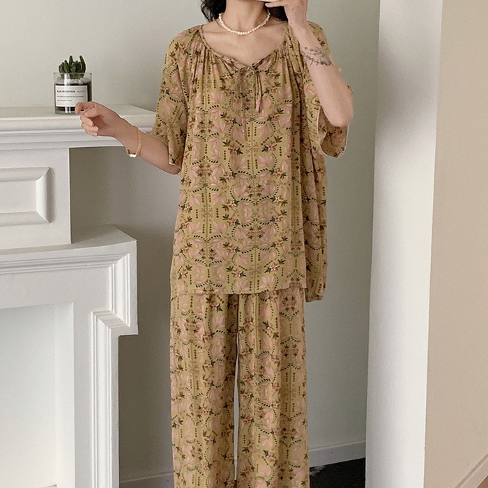 91家纺网 家纺一手货源 找家纺 妍景家居生活馆 2025新款绵绸短袖长裤款 秋叶黄