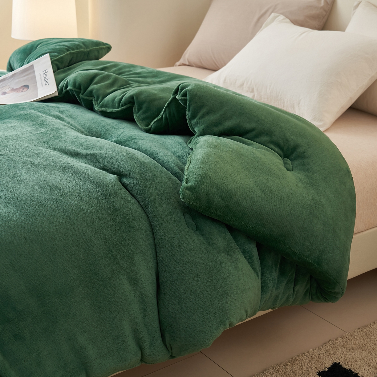 91家纺网 家纺一手货源 找家纺 闲鱼家纺 2025新款某朵同款深睡眠牛奶绒冬被被子被芯 墨绿