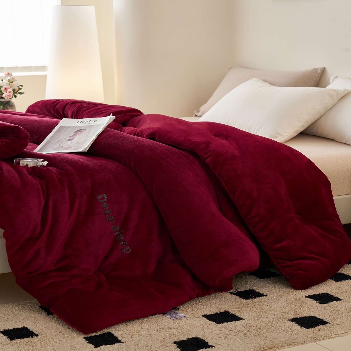 91家纺网 家纺一手货源 找家纺 闲鱼家纺 2025新款某朵同款深睡眠牛奶绒冬被被子被芯 酒红