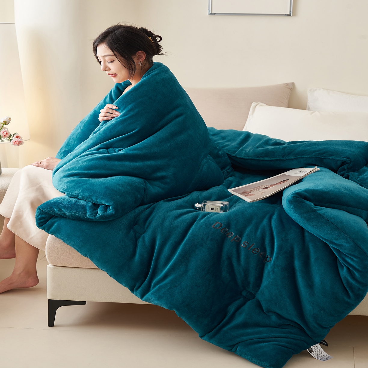 91家纺网 家纺一手货源 找家纺 闲鱼家纺 2025新款某朵同款深睡眠牛奶绒冬被被子被芯 宾利蓝