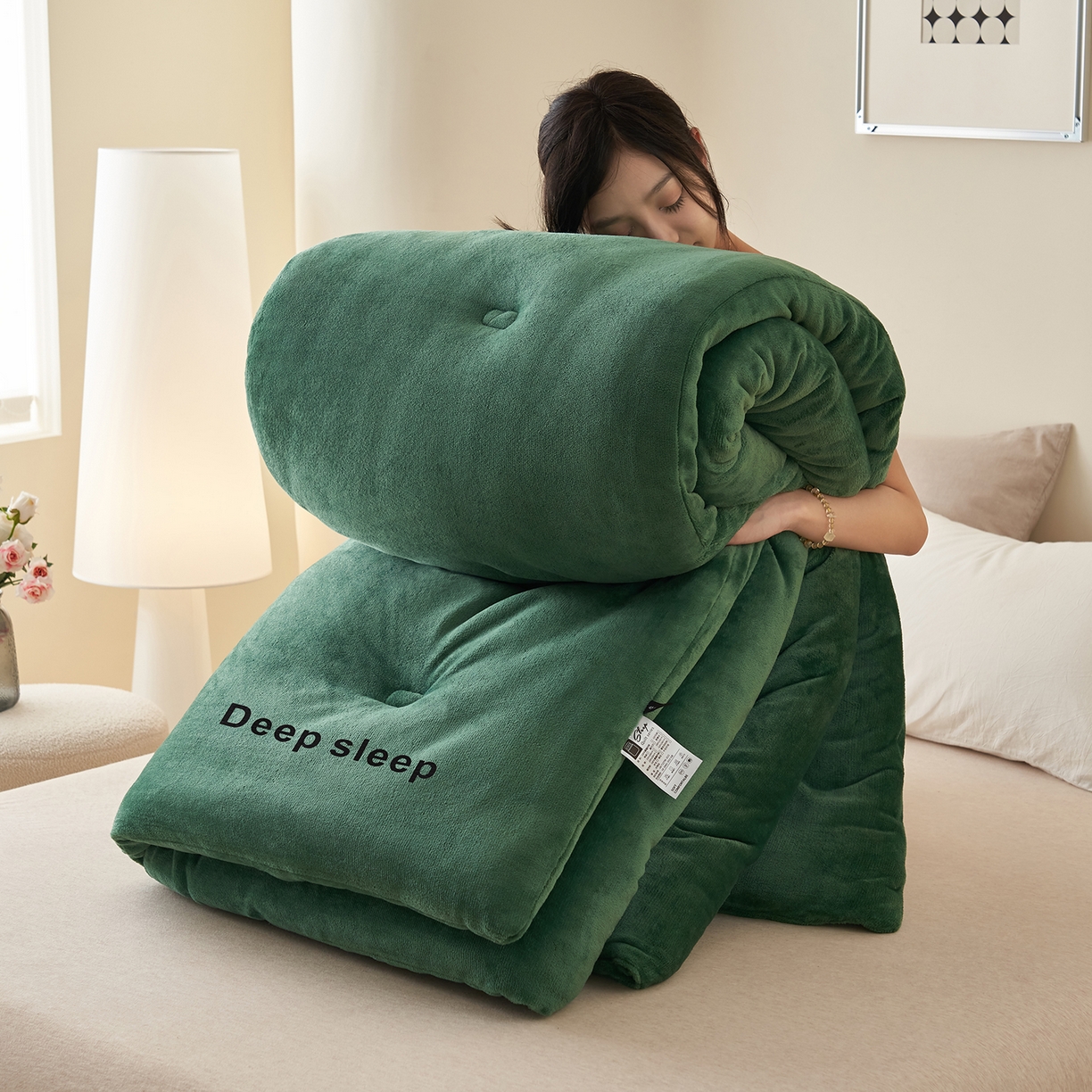 闲鱼家纺 2025新款某朵同款深睡眠牛奶绒冬被被子被芯 墨绿