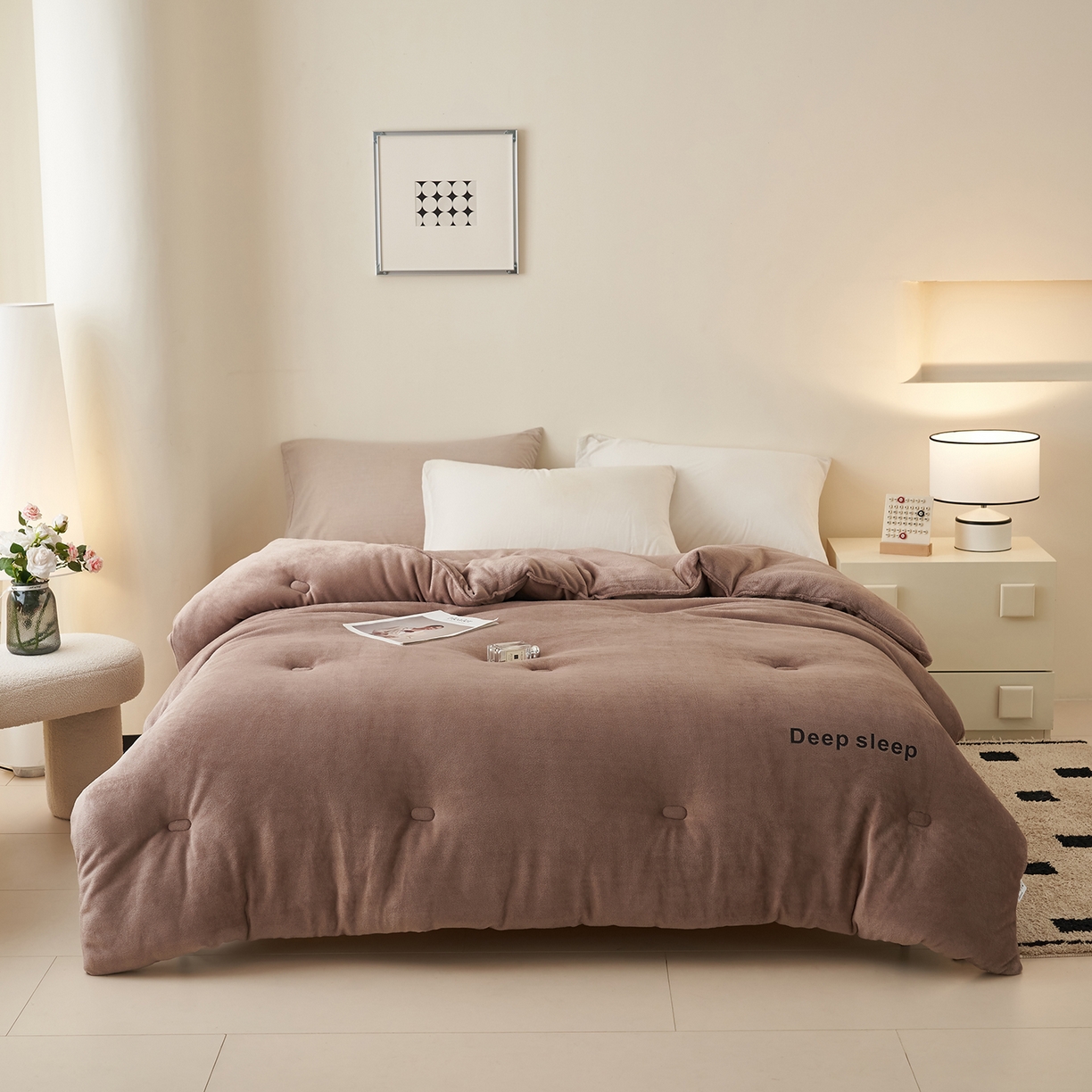 91家纺网 家纺一手货源 找家纺 闲鱼家纺 2025新款某朵同款深睡眠牛奶绒冬被被子被芯 卡其