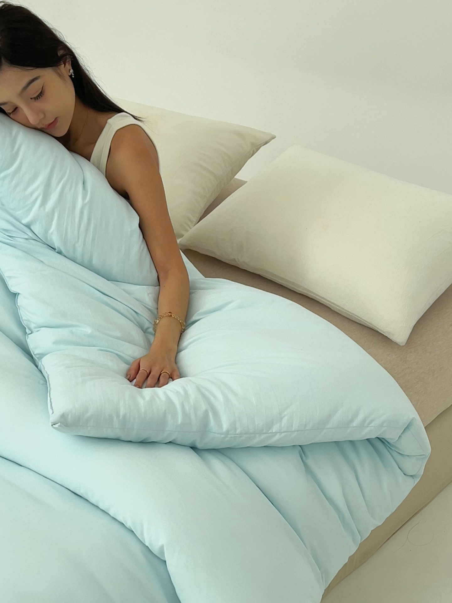 91家纺网 家纺一手货源 找家纺 闲鱼家纺 2025新款某朵同款深睡眠2.0冬被被子被芯 克莱因蓝