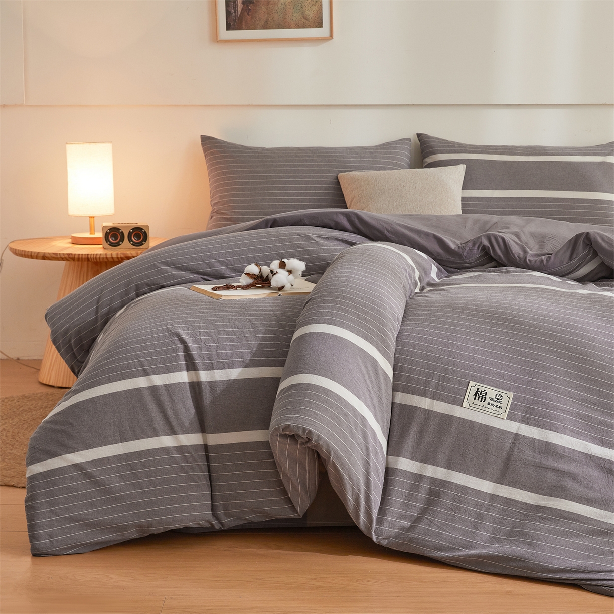 91家纺网 家纺一手货源 找家纺 晓时候 2025新款A类水洗棉可拆洗新疆棉花被冬被春秋被夏被四季被子被芯 灰细条