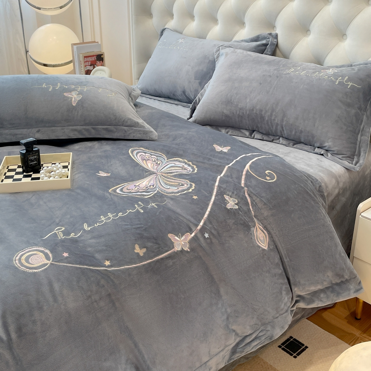 91家纺网 家纺一手货源 找家纺 （总）艺玲家纺 2025新款婴儿绒高端绣花四件套