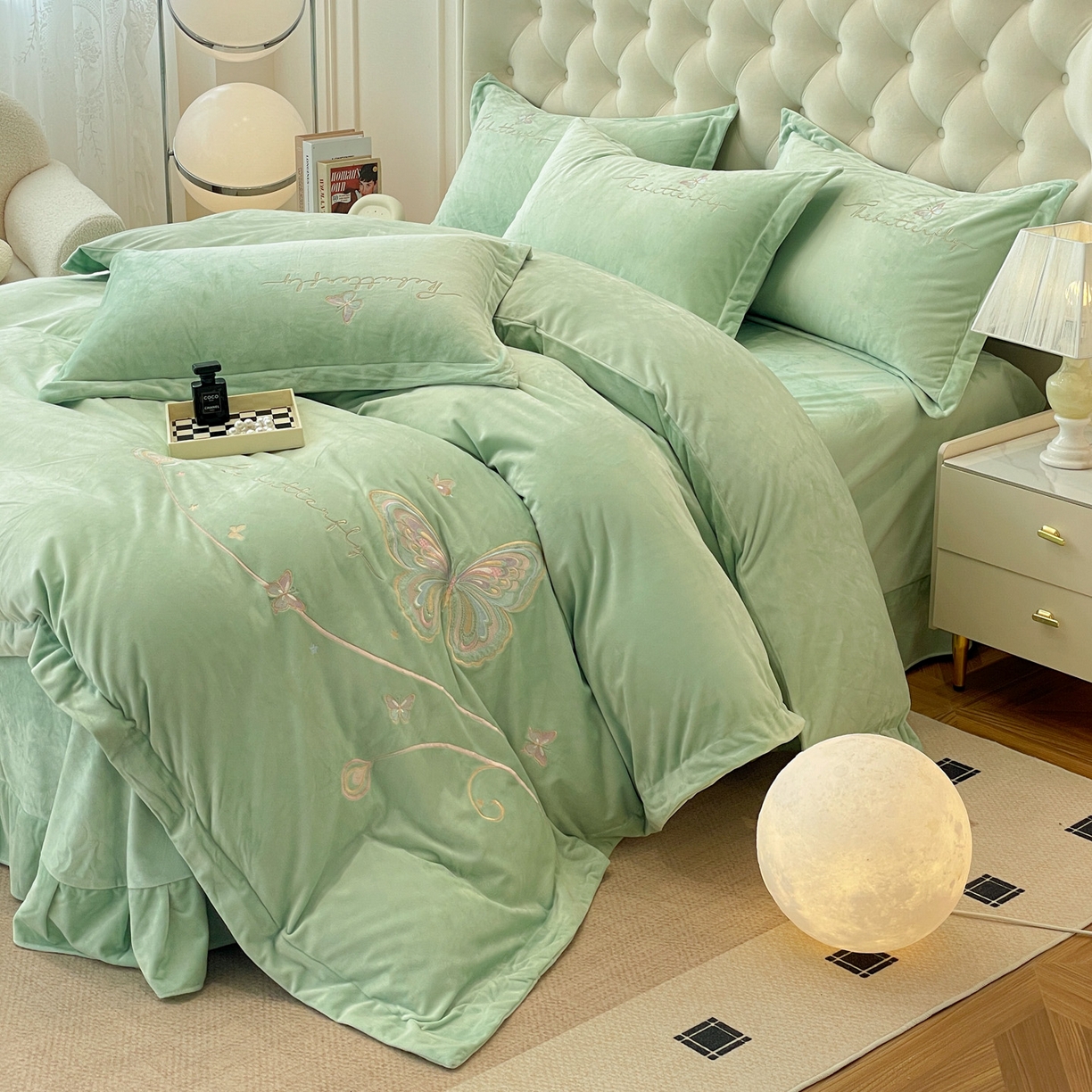 91家纺网 家纺一手货源 找家纺 （总）艺玲家纺 2025新款婴儿绒高端绣花四件套