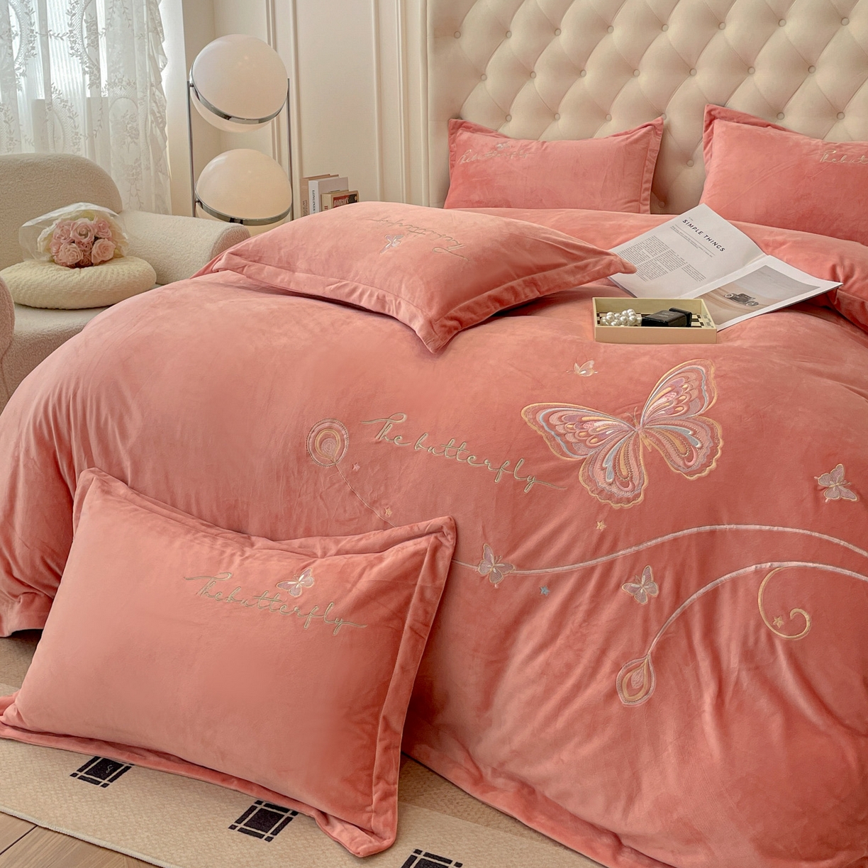 91家纺网 家纺一手货源 找家纺 艺玲家纺 2025新款婴儿绒高端绣花四件套 蝶舞-玉色