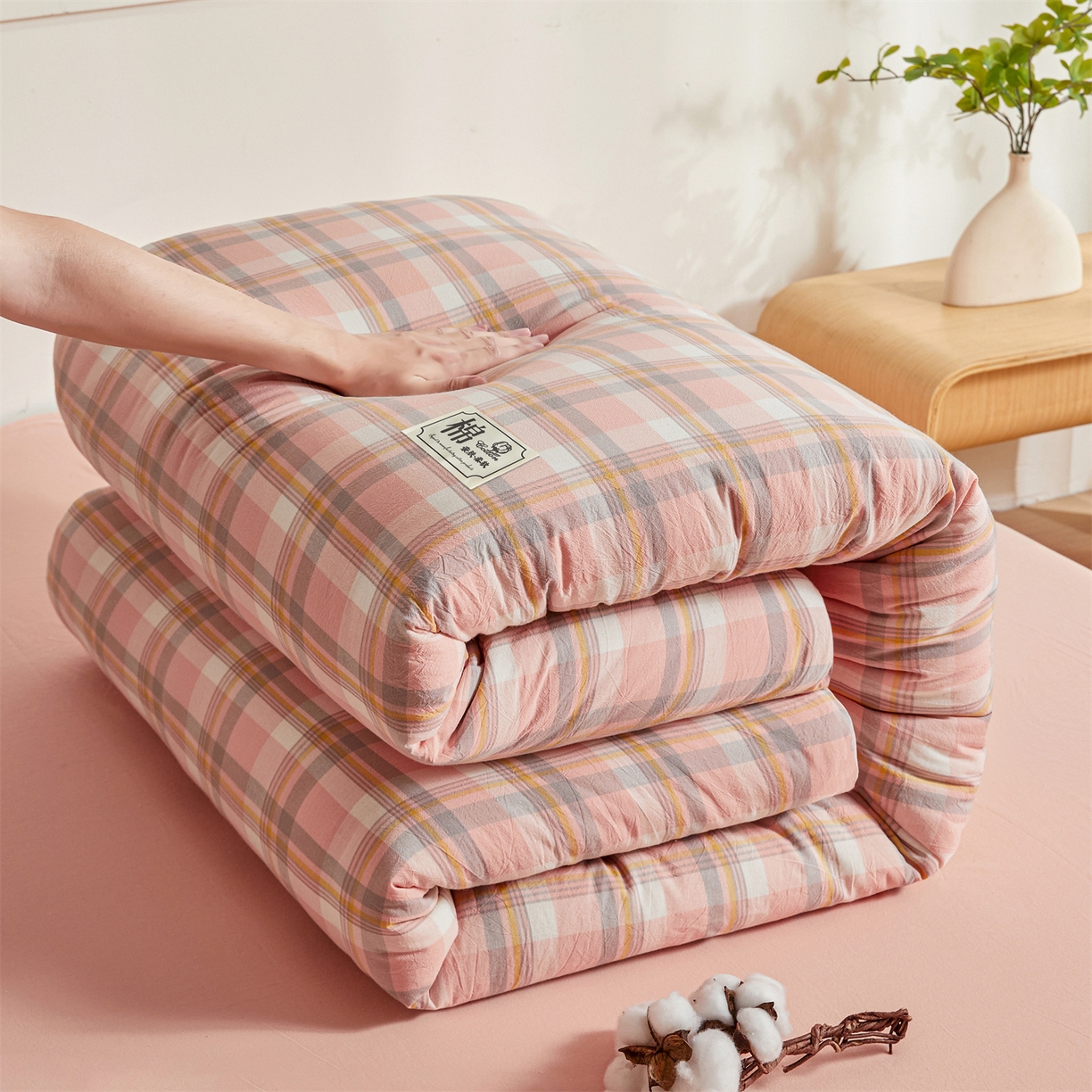 91家纺网 家纺一手货源 找家纺 晓时候 2025新款A类水洗棉可拆洗新疆棉花被冬被春秋被夏被四季被子被芯 简兮粉