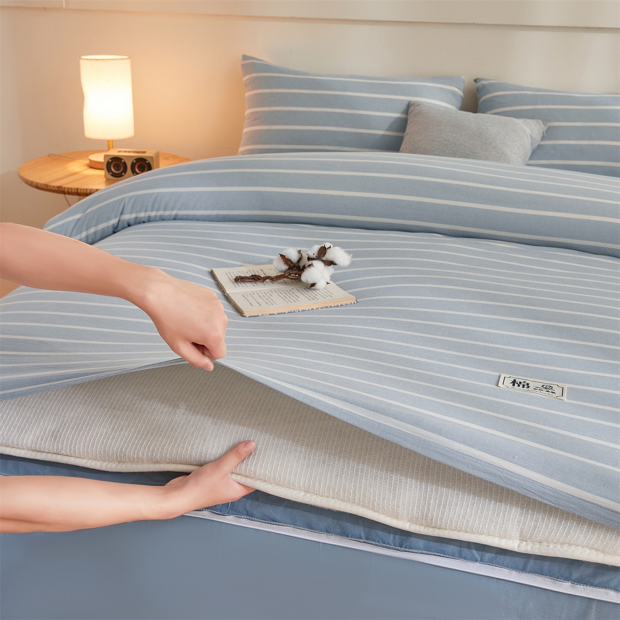 91家纺网 家纺一手货源 找家纺 晓时候 2025新款A类水洗棉可拆洗新疆棉花被冬被春秋被夏被四季被子被芯 蓝条纹