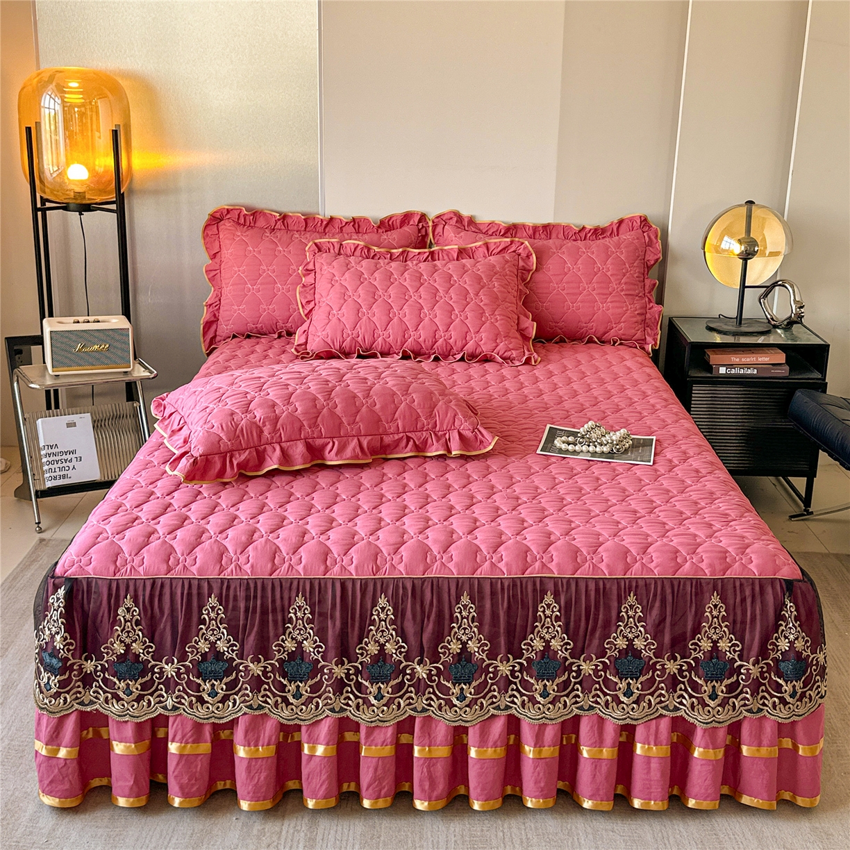 91家纺网 家纺一手货源 找家纺 屹成家纺 2025新款水洗棉床裙款四件套-倾城 倾城-豆沙