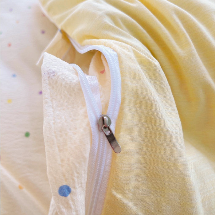 91家纺网 家纺一手货源 找家纺 2025新款双层纱可拆洗棉花被 彩色波点