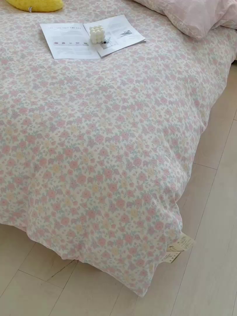 91家纺网 家纺一手货源 找家纺 2025新款双层纱可拆洗棉花被 繁花似锦