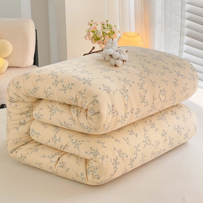 91家纺网 家纺一手货源 找家纺 2025新款双层纱可拆洗棉花被 花田兔