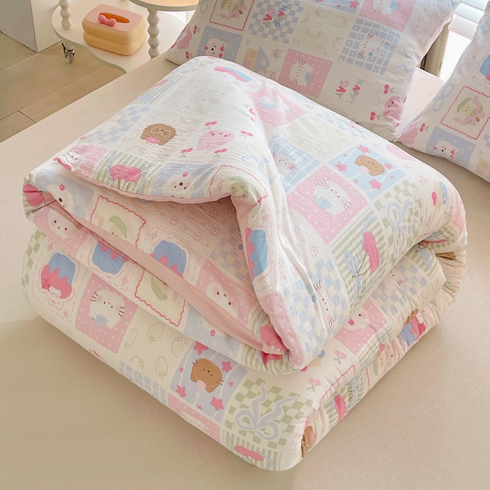 91家纺网 家纺一手货源 找家纺 2025新款双层纱可拆洗棉花被 几何童话