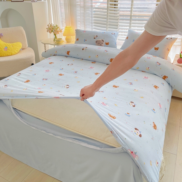 91家纺网 家纺一手货源 找家纺 2025新款双层纱可拆洗棉花被 浅蓝童话