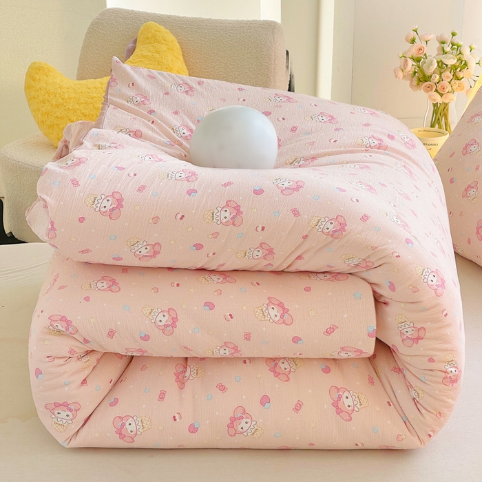 91家纺网 家纺一手货源 找家纺 2025新款双层纱可拆洗棉花被 甜筒乐蒂