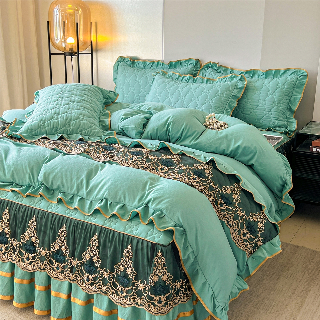 91家纺网 家纺一手货源 找家纺 屹成家纺 2025新款水洗棉单床裙 床裙单件-倾城 倾城-橄榄绿