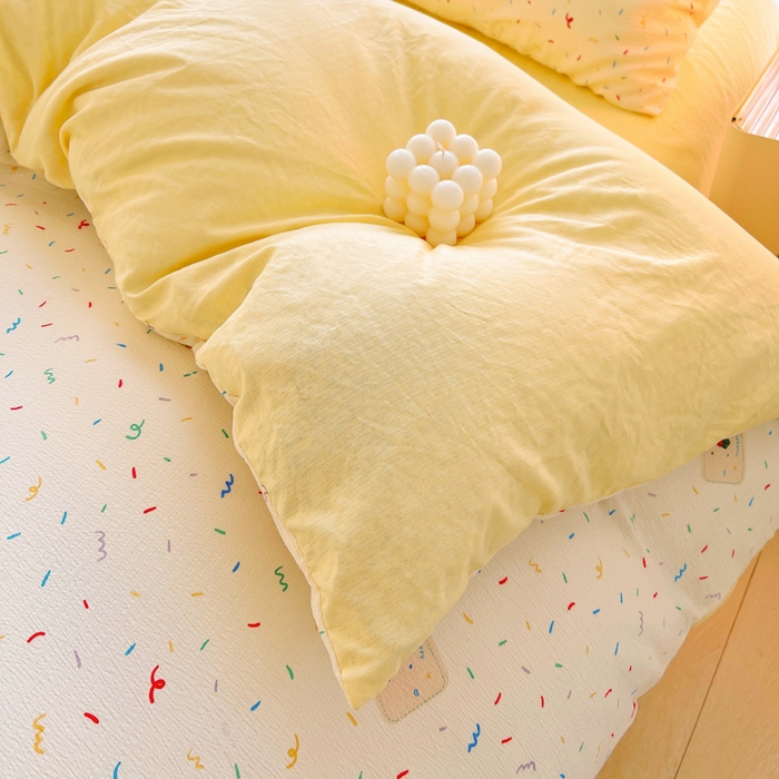 91家纺网 家纺一手货源 找家纺 2025新款双层纱可拆洗棉花被 樱桃点点