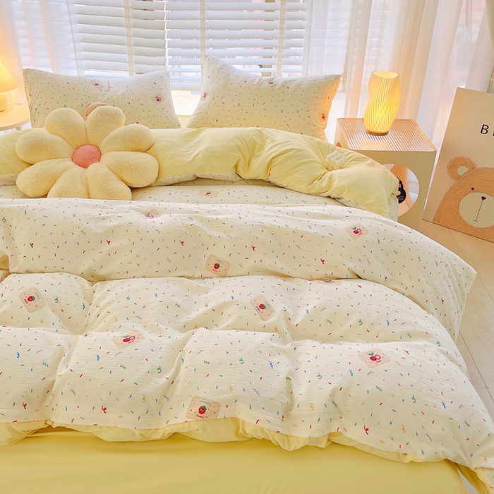 91家纺网 家纺一手货源 找家纺 2025新款双层纱可拆洗棉花被 樱桃点点