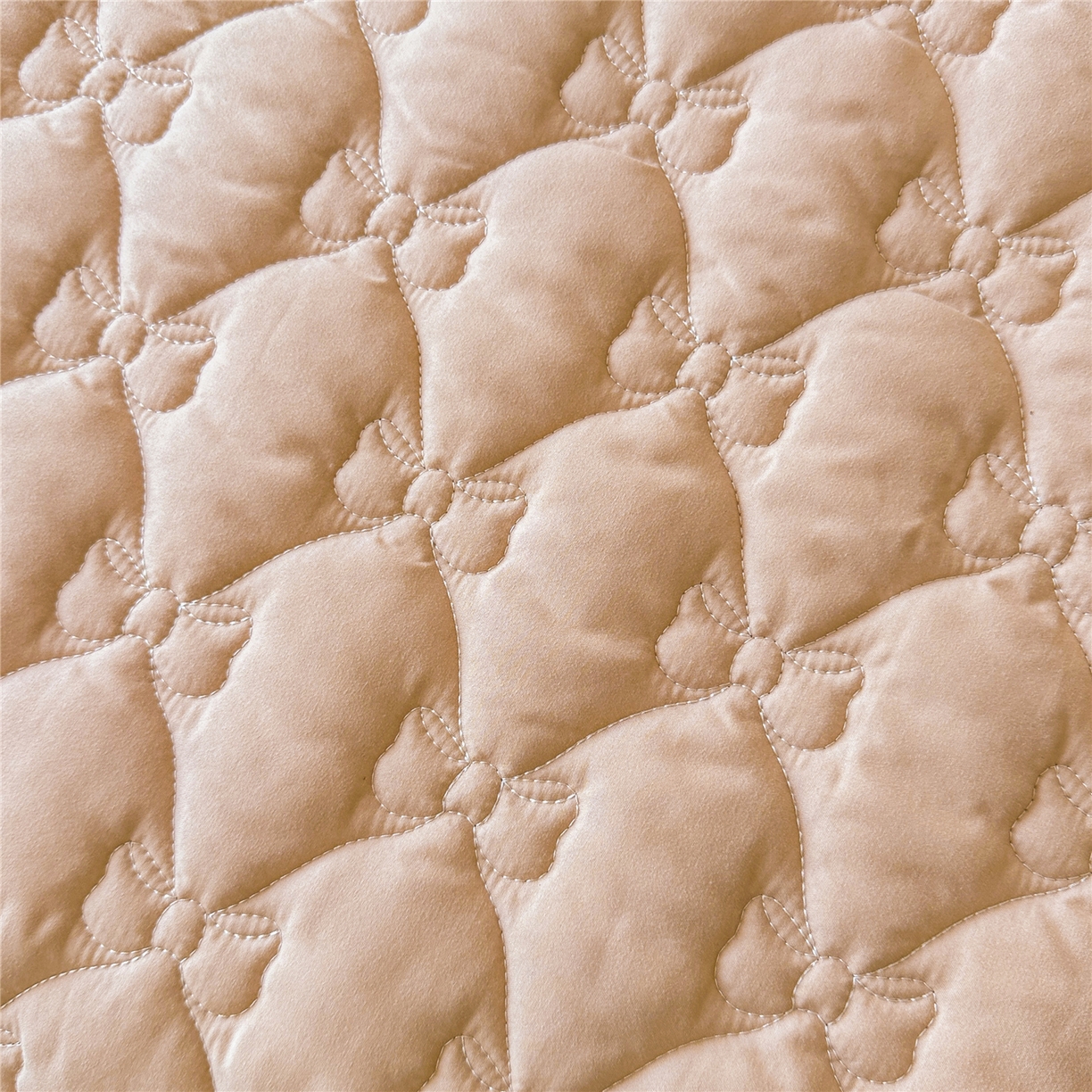 91家纺网 家纺一手货源 找家纺 屹成家纺 2025新款水洗棉单床裙 床裙单件-倾城 倾城-卡其