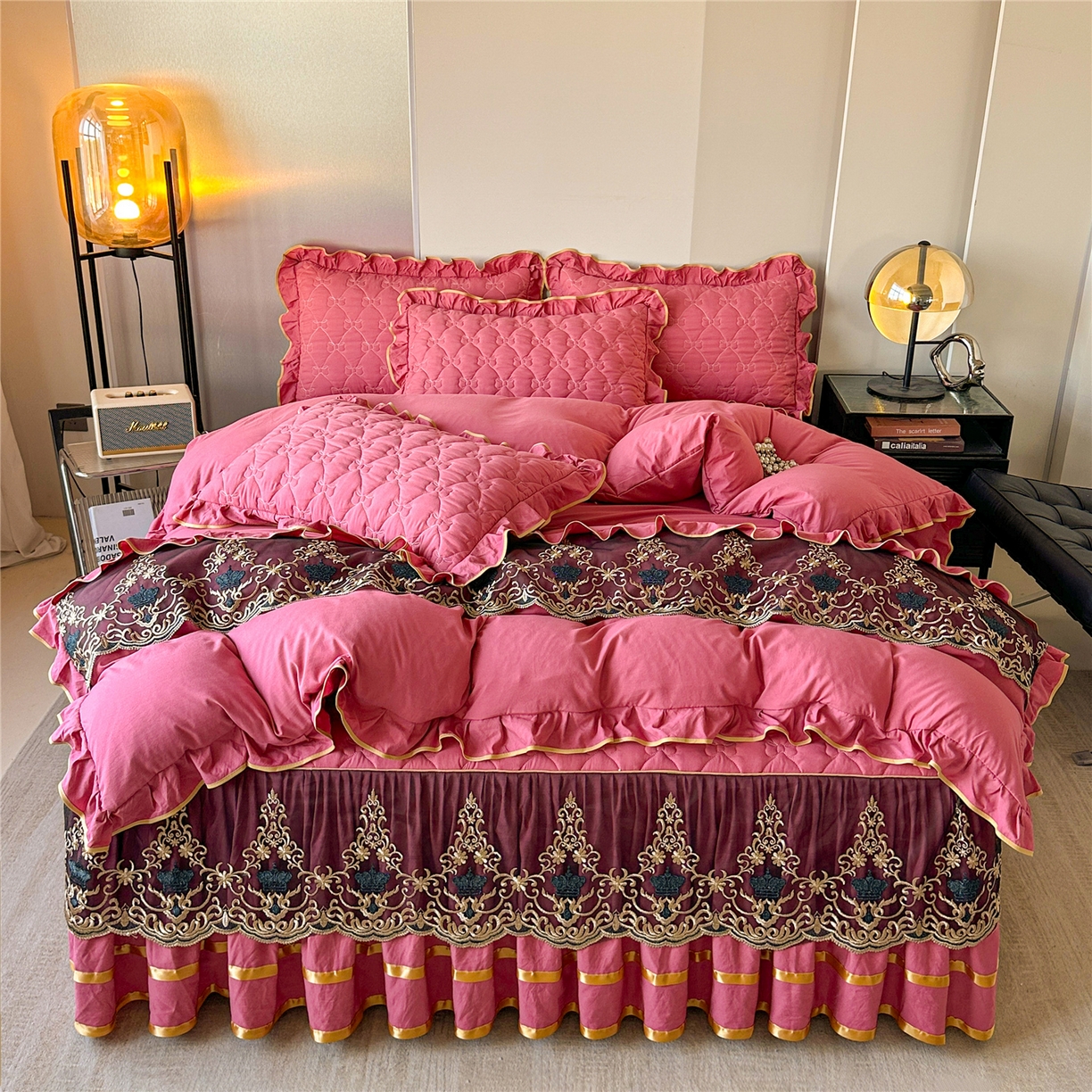 91家纺网 家纺一手货源 找家纺 屹成家纺 2025新款水洗棉单床裙 床裙单件-倾城 倾城-豆沙