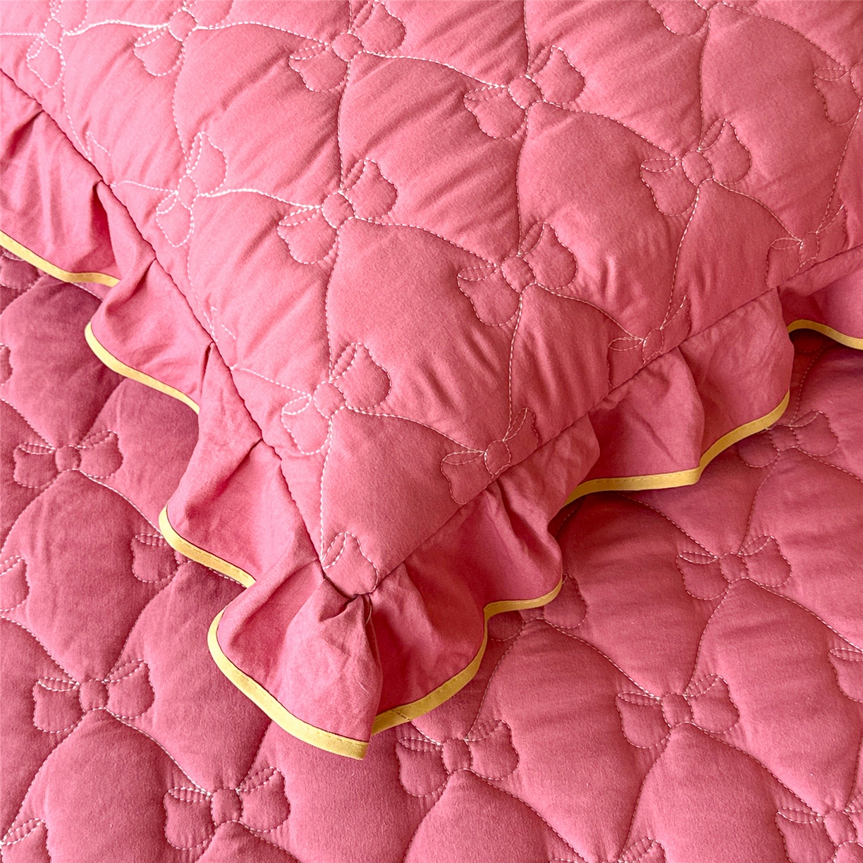 91家纺网 家纺一手货源 找家纺 屹成家纺 2025新款水洗棉单床裙 床裙单件-倾城 倾城-豆沙