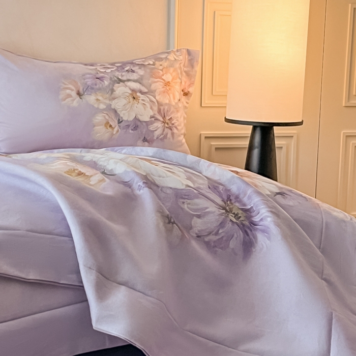 91家纺网 家纺一手货源 找家纺 禾时 2025新款全棉纯棉大版磨毛数码印花四件套(32x21磨毛） 悦染花溪（紫）