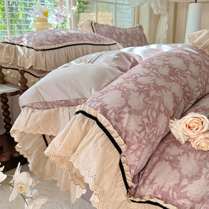 91家纺网 家纺一手货源 找家纺 巧玲珑 2025新款法式蕾丝印花60支进口长绒棉四件套 花浅语-豆沙