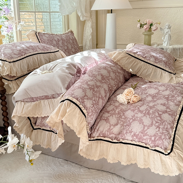 91家纺网 家纺一手货源 找家纺 巧玲珑 2025新款法式蕾丝印花60支进口长绒棉四件套 花浅语-豆沙