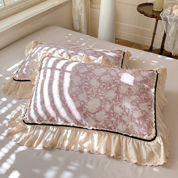 91家纺网 家纺一手货源 找家纺 巧玲珑 2025新款法式蕾丝印花60支进口长绒棉四件套 花浅语-豆沙