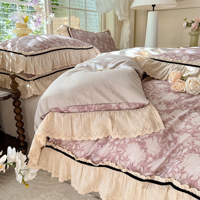 91家纺网 家纺一手货源 找家纺 巧玲珑 2025新款法式蕾丝印花60支进口长绒棉四件套 花浅语-豆沙