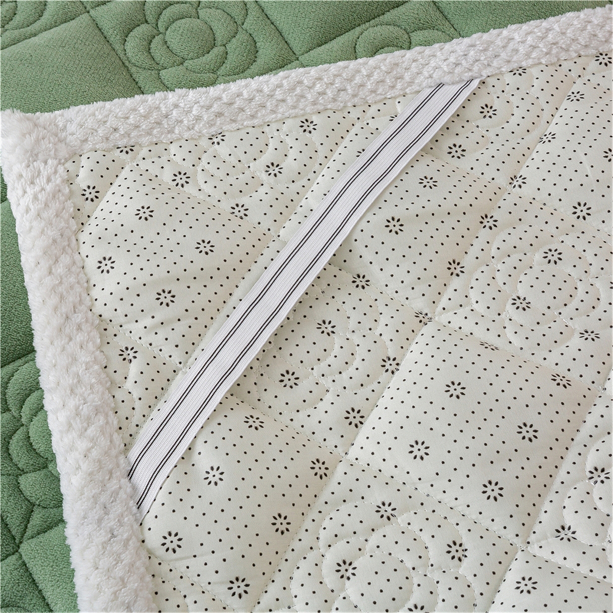 91家纺网 家纺一手货源 找家纺 正邦家纺 2025新款学生宿舍上下铺牛奶绒刺绣玫瑰花夹棉床垫床护垫床褥子 竹绿