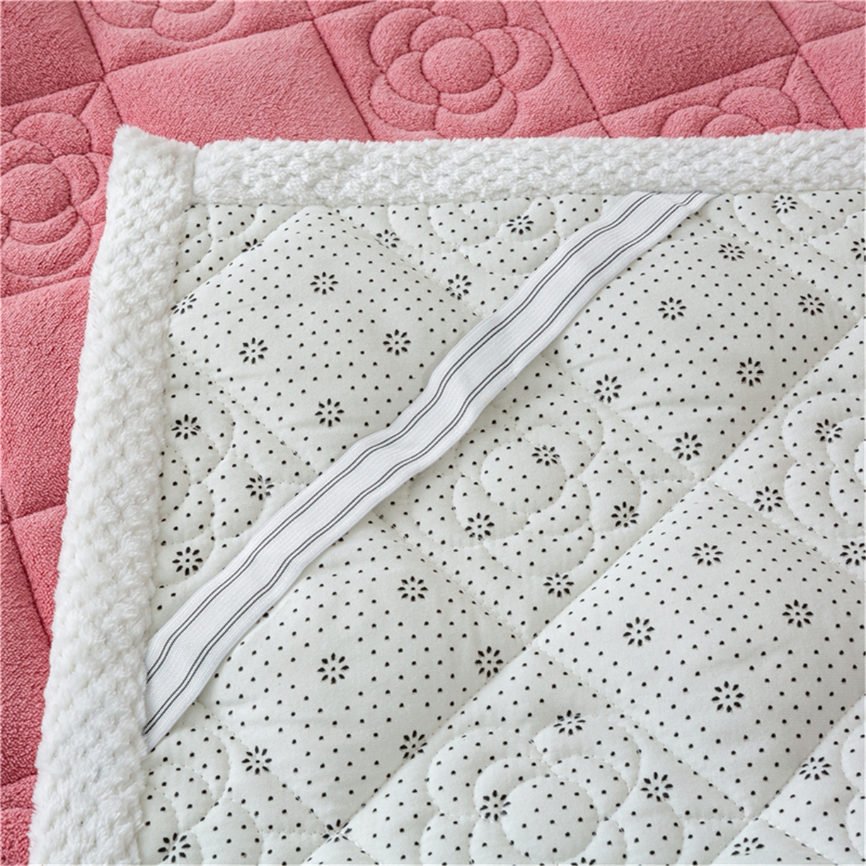 91家纺网 家纺一手货源 找家纺 正邦家纺 2025新款学生宿舍上下铺牛奶绒刺绣玫瑰花夹棉床垫床护垫床褥子 莲红