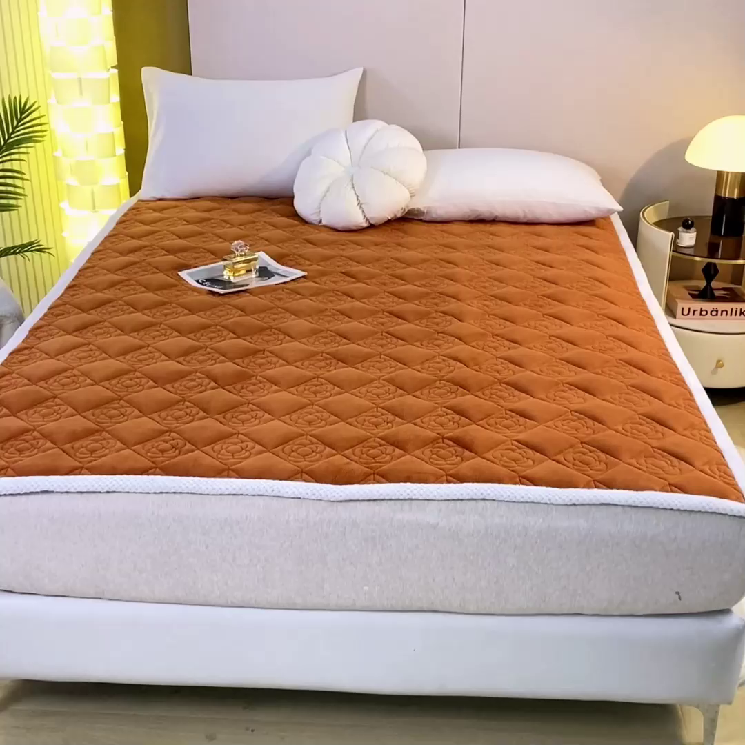 91家纺网 家纺一手货源 找家纺 正邦家纺 2025新款学生宿舍上下铺牛奶绒刺绣玫瑰花夹棉床垫床护垫床褥子 枫糖橘棕