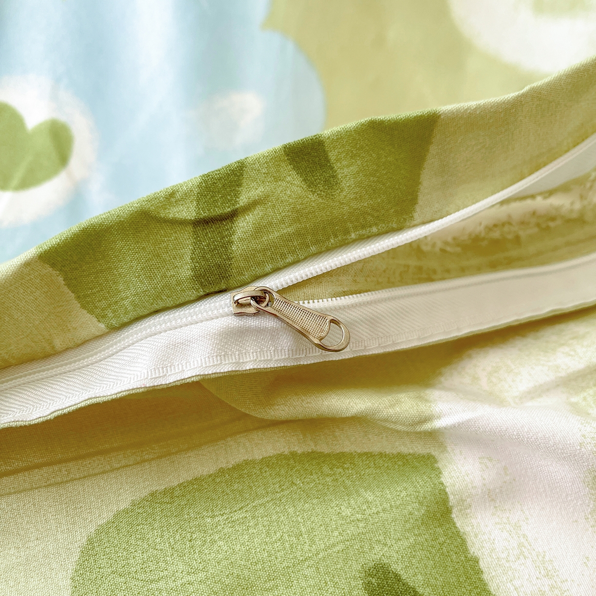 91家纺网 家纺一手货源 找家纺 （总）笠裙家纺 2025新款磨毛S边韩版防滑床裙单床裙床裙单件