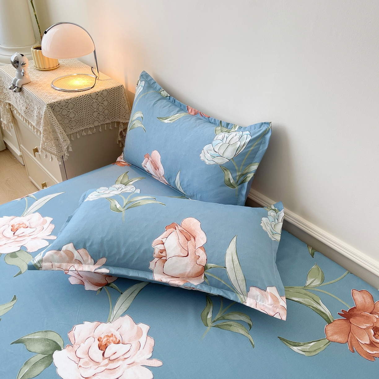 91家纺网 家纺一手货源 找家纺 笠裙家纺 2025新款磨毛S边韩版防滑床裙单床裙床裙单件 婉华