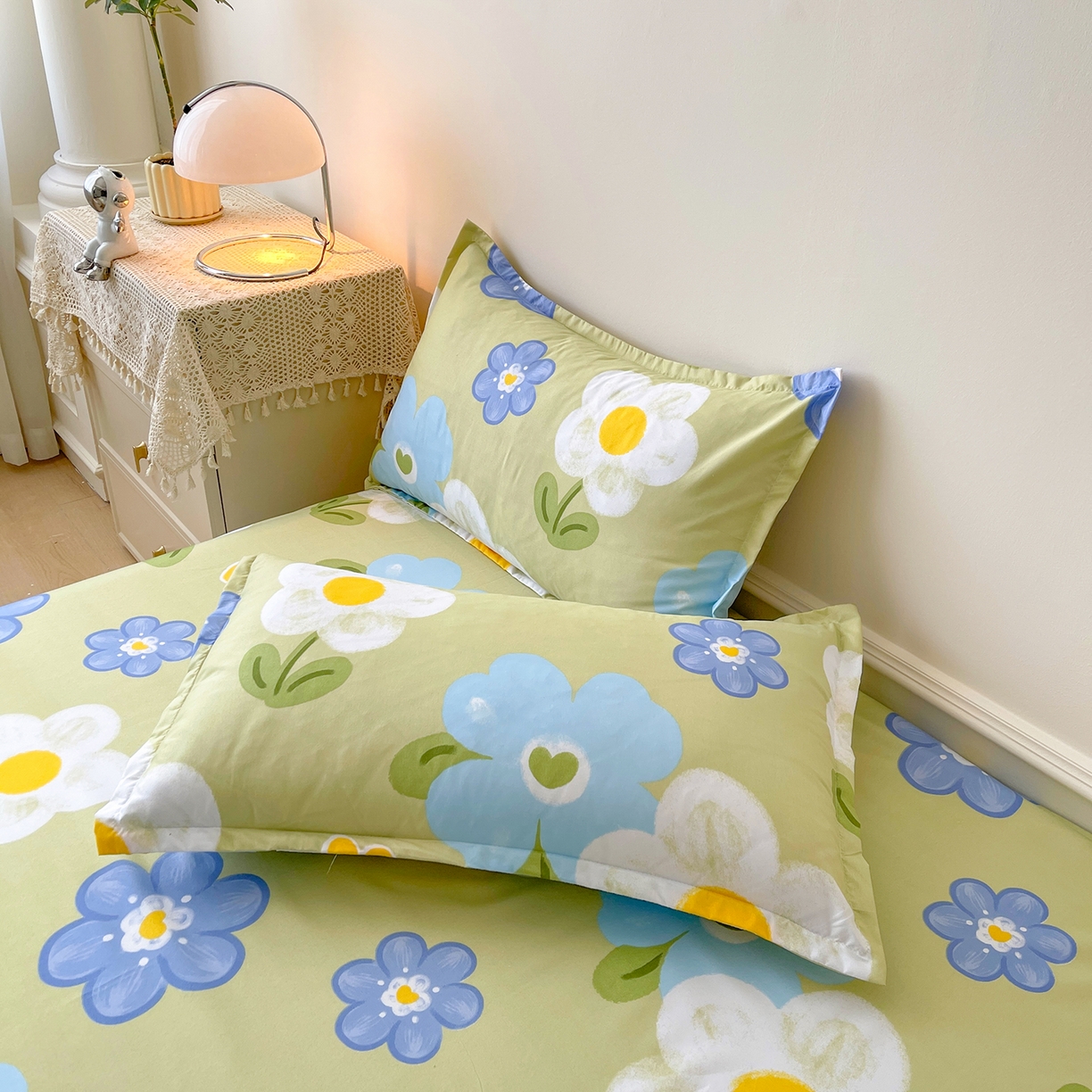 91家纺网 家纺一手货源 找家纺 笠裙家纺 2025新款磨毛S边韩版防滑床裙单床裙床裙单件 花爱