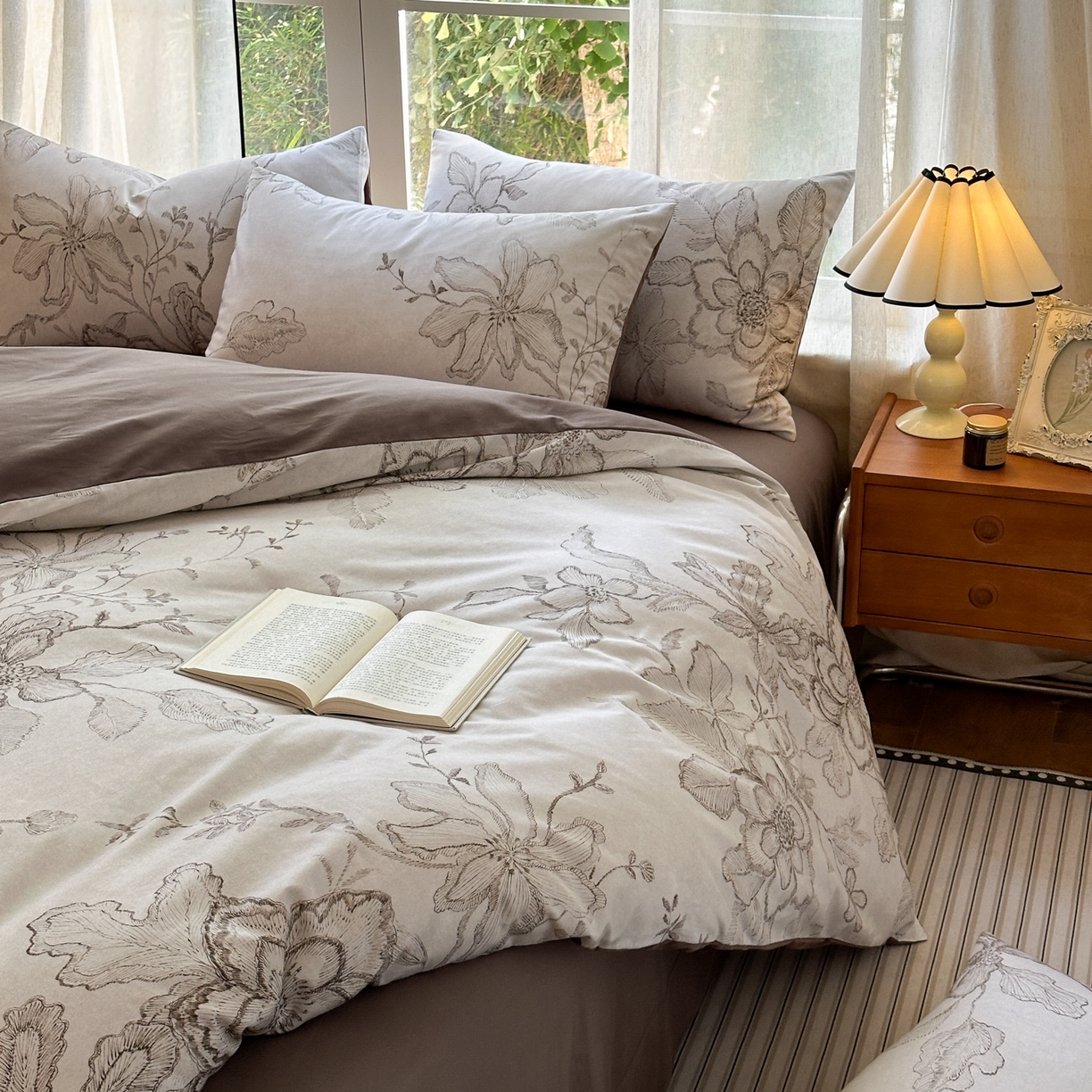 91家纺网 家纺一手货源 找家纺 优彩 2025新款数码印花全棉纯棉磨毛四件套 镜花水月