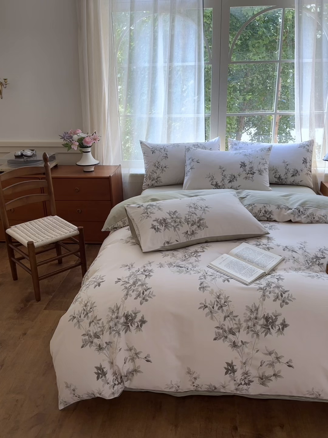 91家纺网 家纺一手货源 找家纺 优彩 2025新款数码印花全棉纯棉磨毛四件套 山丘诗集