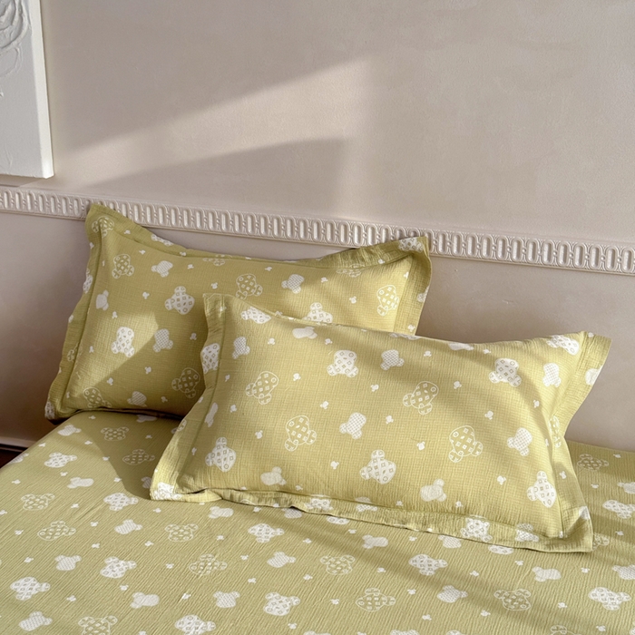 91家纺网 家纺一手货源 找家纺 江南春家纺【幻-暖纱】2025新款A类100%全棉色织提花双层纱四件套 【幻-暖纱】萌熊乐园-绿